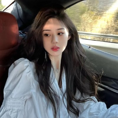 通灵美人封面